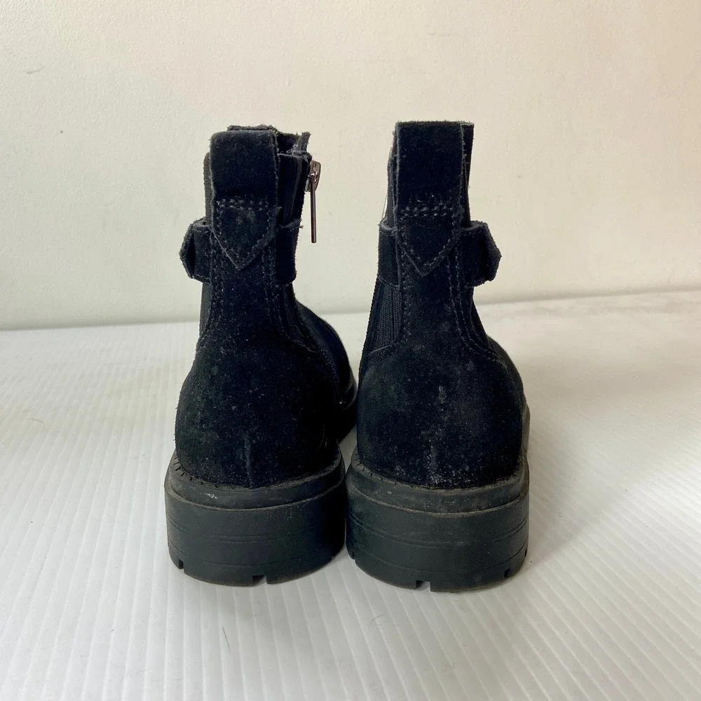 TOMS Astrid Lug Boot Water Repellent Black Suede Leather Womens 6.5